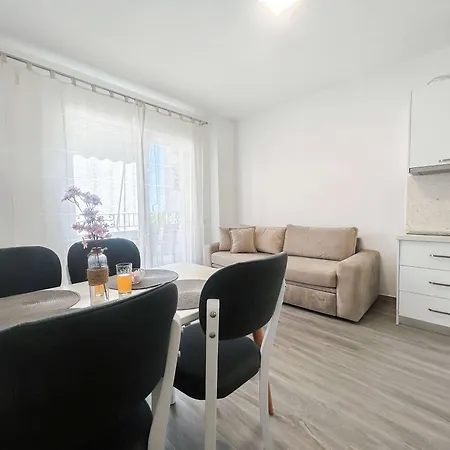 Bonita 645 Golem (Tirana)