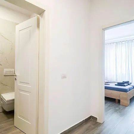 Bonita 645 Apartment Golem (Tirana)